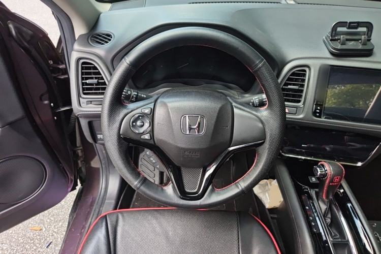 Used Honda Vezel 2019 220 TURBO CVT Luxury Edition China V Emission Standard Steering Wheel