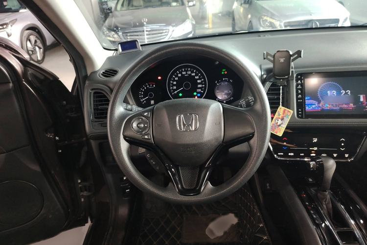 Used Honda Vezel 2019 220 TURBO CVT Luxury Edition China VI Steering Wheel