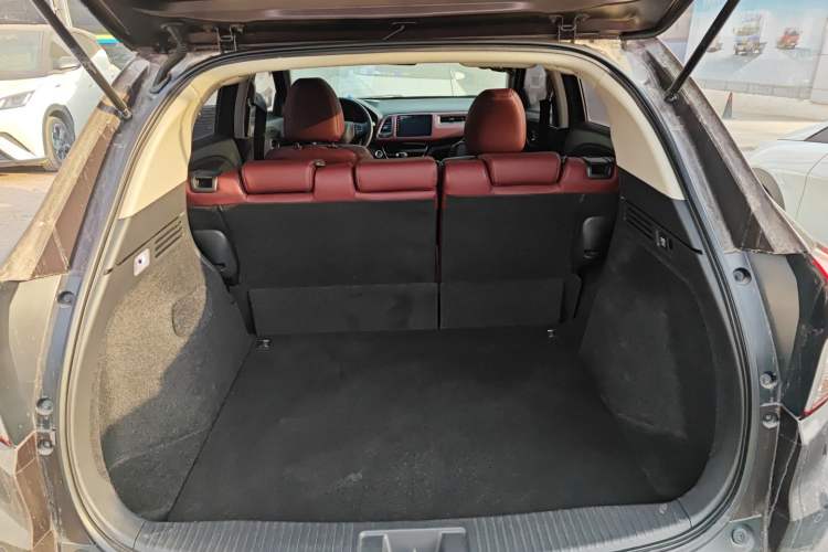 Used Honda Vezel 2019 220 TURBO CVT Flagship Edition China V Trunk