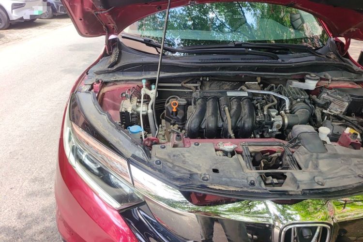 Used Honda Vezel 2019 1.5L CVT Pioneer Edition China V Engine Bay Right