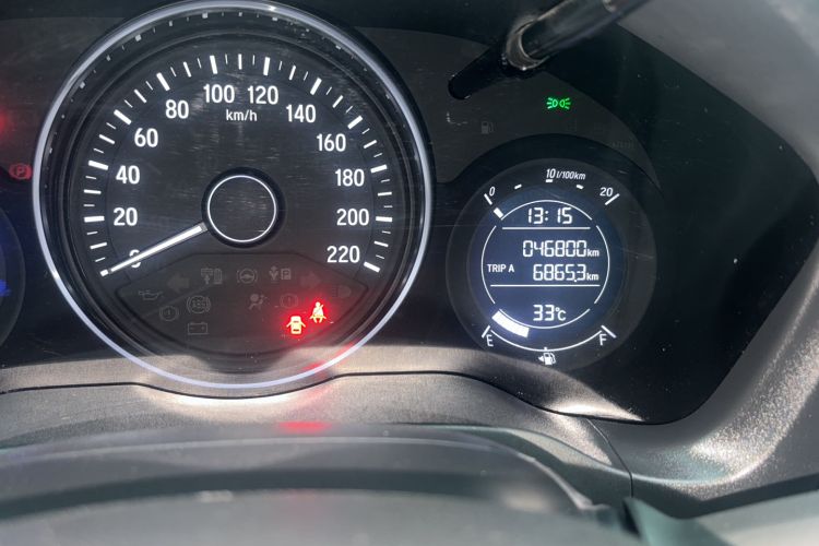 Used Honda Vezel 2019 1.5L CVT Pioneer Edition China VI Odometer Close Up