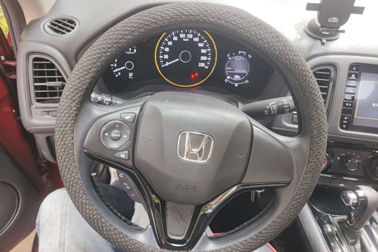 Used Honda Vezel 2019 1.5L CVT Pioneer Edition China V Steering Wheel
