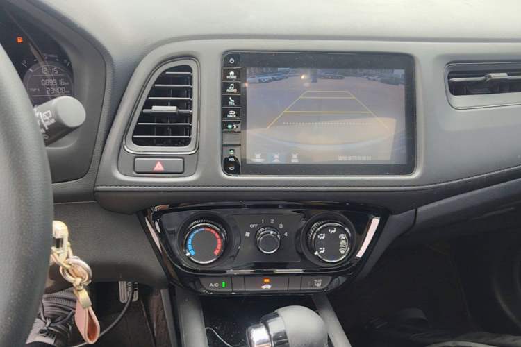 Used Honda Vezel 2019 1.5L CVT Pioneer Edition China V Audio And AC Panel