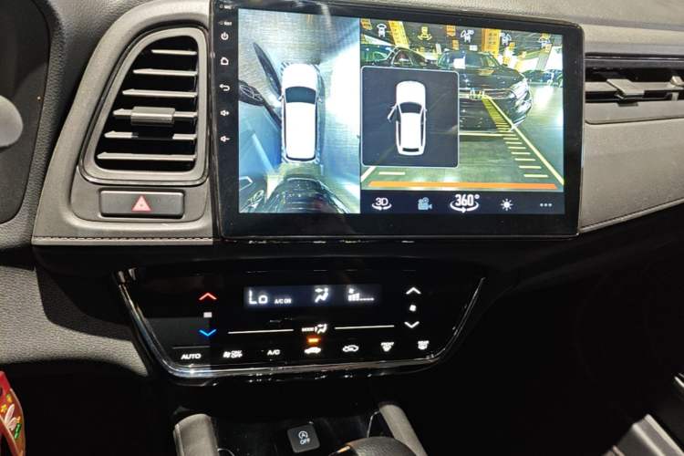 Used Honda Vezel 2019 220 TURBO CVT Elite Edition China VI Audio And AC Panel