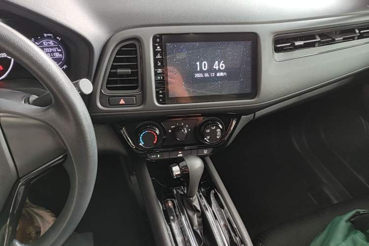 Used Honda Vezel 2019 1.5L CVT Pioneer Edition China V Audio And AC Panel