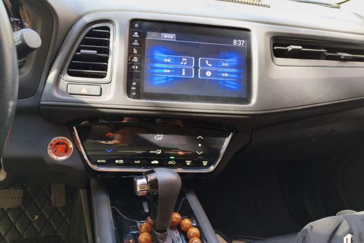 Used Honda Vezel 2019 220 TURBO CVT Luxury Edition China VI Audio And AC Panel