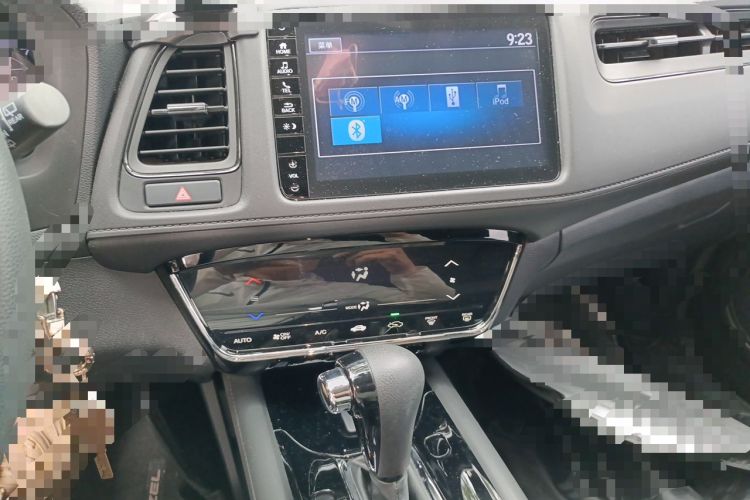 Used Honda Vezel 2019 220 TURBO CVT Elite Edition China VI Audio And AC Panel