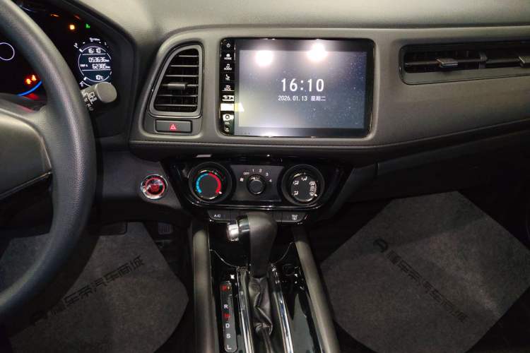Used Honda Vezel 2019 1.5L CVT Luxury Model China V Audio And AC Panel