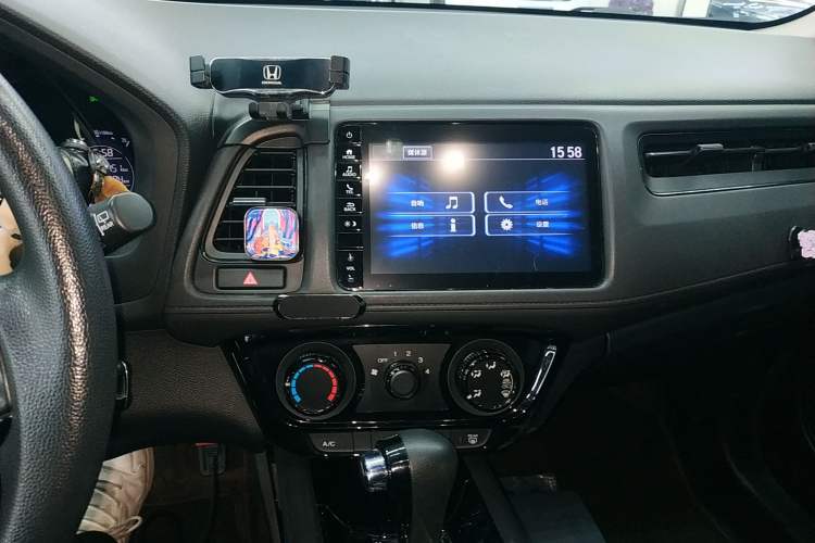 Used Honda Vezel 2019 1.5L CVT Pioneer Edition China VI Audio And AC Panel