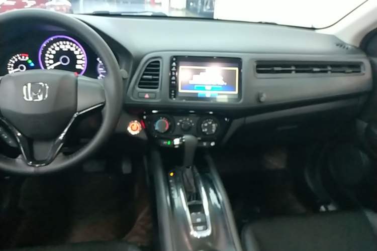 Used Honda Vezel 2019 1.5L CVT Luxury Model China VI Audio And AC Panel