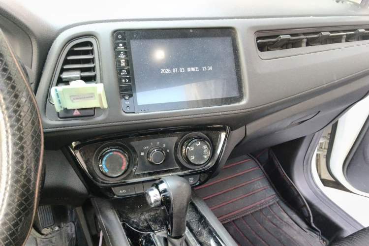 Used Honda Vezel 2019 1.5L CVT Pioneer Edition China V Audio And AC Panel