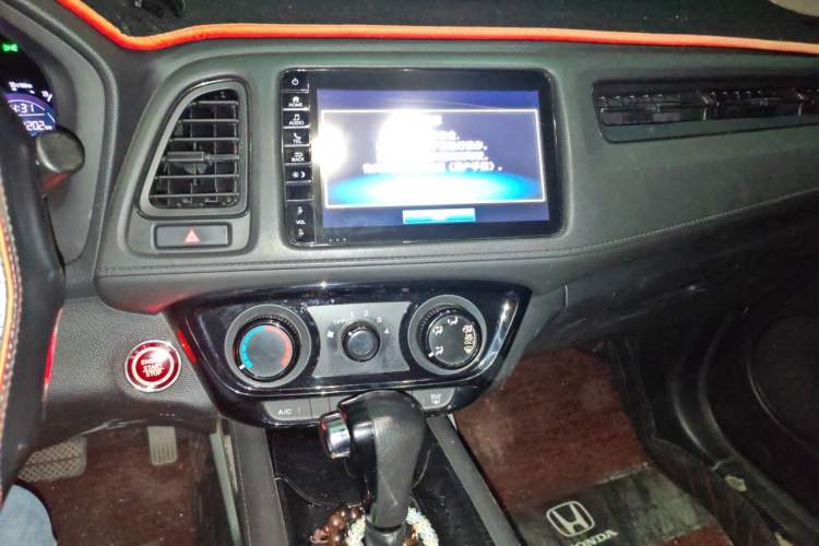 Used Honda Vezel 2019 1.5L CVT Luxury Model China VI Audio And AC Panel