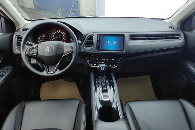 Used Honda Vezel 2019 220 TURBO CVT Elite Version China V Emission Standard Center Console