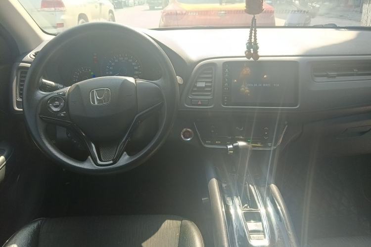 Used Honda Vezel 2019 220 TURBO CVT Luxury Edition China VI Center Console