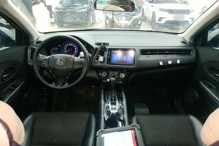 Used Honda Vezel 2019 1.5L CVT Pioneer Edition China VI Center Console