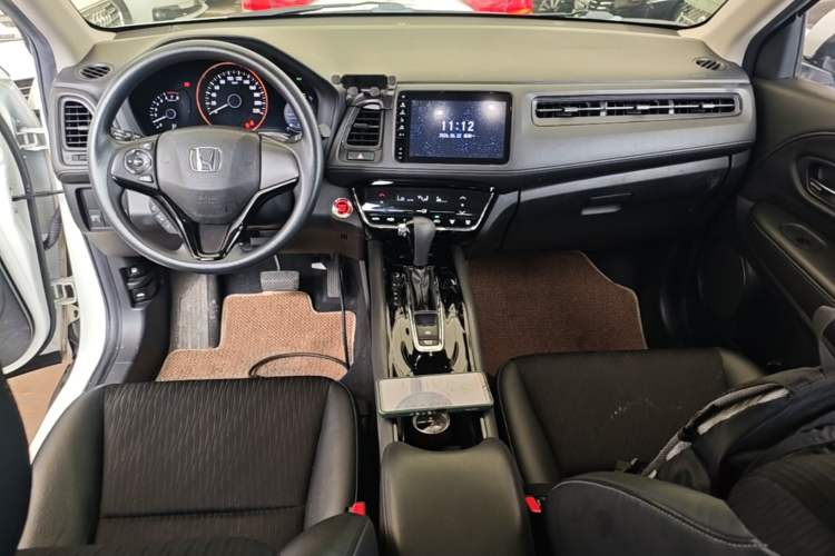 Used Honda Vezel 2019 220 TURBO CVT Luxury Edition China VI Center Console