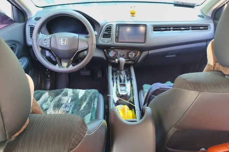 Used Honda Vezel 2019 1.5L CVT Pioneer Edition China VI Center Console