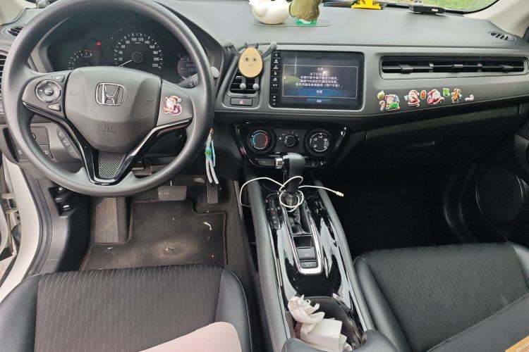 Used Honda Vezel 2019 1.5L CVT Pioneer Edition China VI Center Console