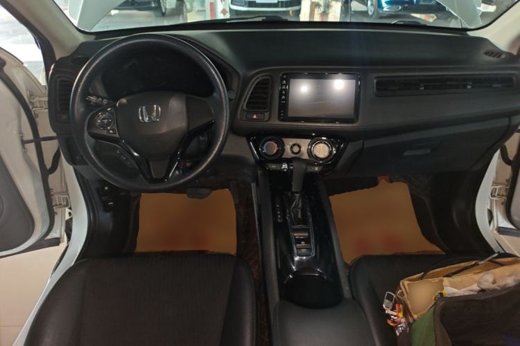 Used Honda Vezel 2019 1.5L CVT Pioneer Edition China VI Center Console