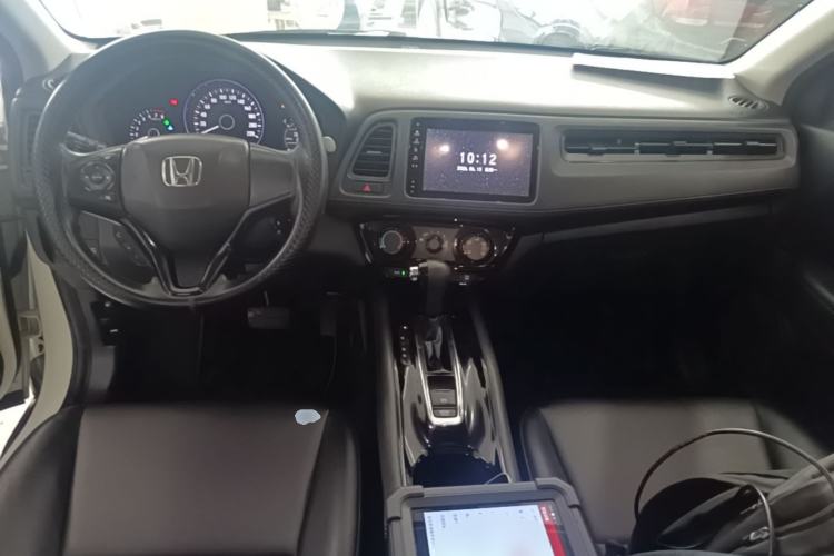 Used Honda Vezel 2019 1.5L CVT Pioneer Edition China V Center Console