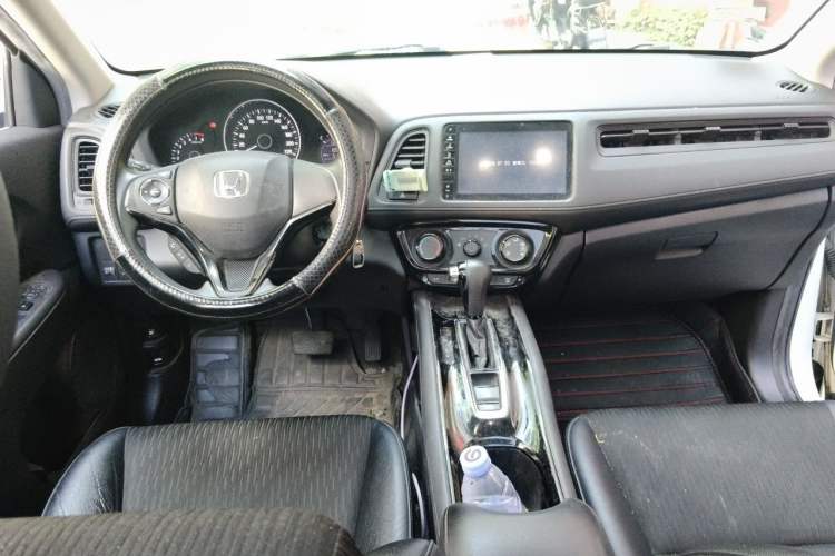 Used Honda Vezel 2019 1.5L CVT Pioneer Edition China V Center Console