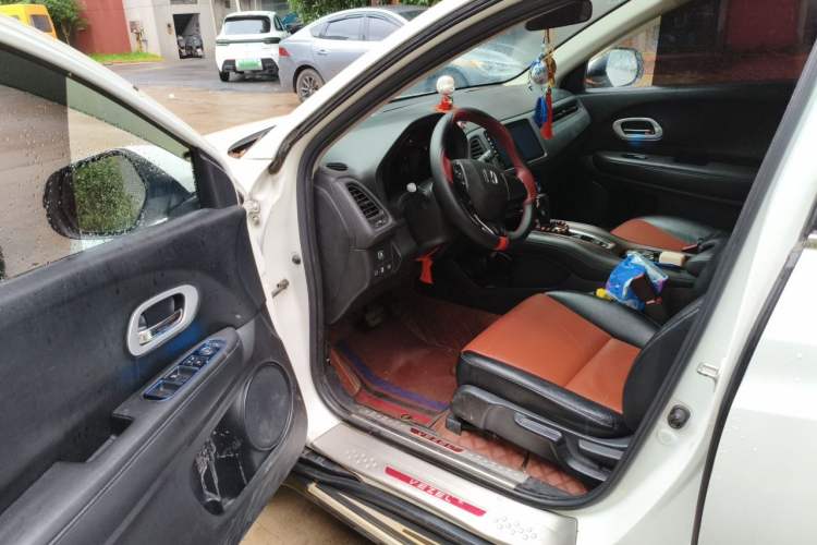 Used Honda Vezel 2019 1.5L CVT Pioneer Edition China VI Driver Seat