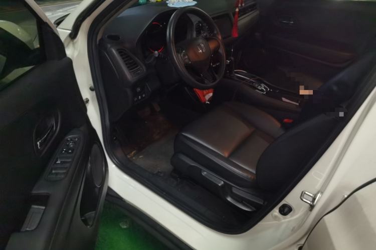 Used Honda Vezel 2019 220 TURBO CVT Elite Edition China VI Driver Seat