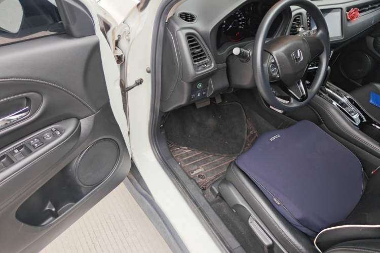 Used Honda Vezel 2019 220 TURBO CVT Luxury Edition China V Emission Standard Driver Seat