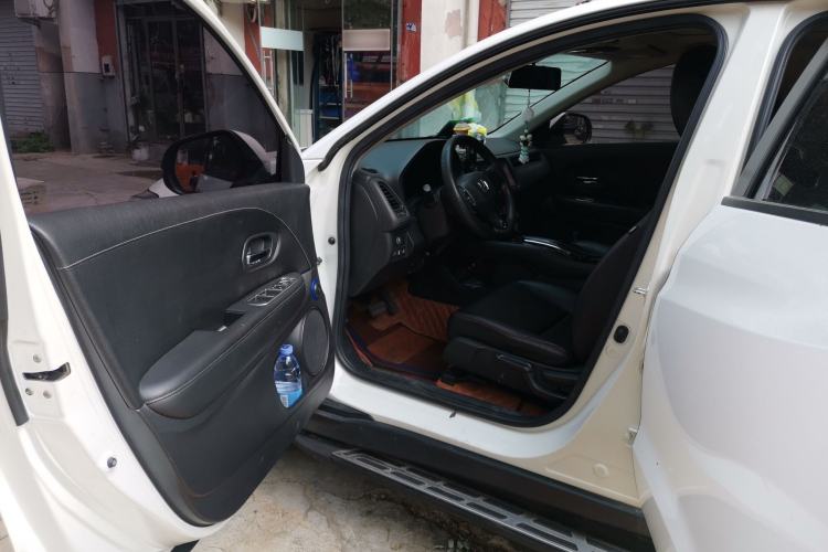 Used Honda Vezel 2019 1.5L CVT Pioneer Edition China VI Driver Seat