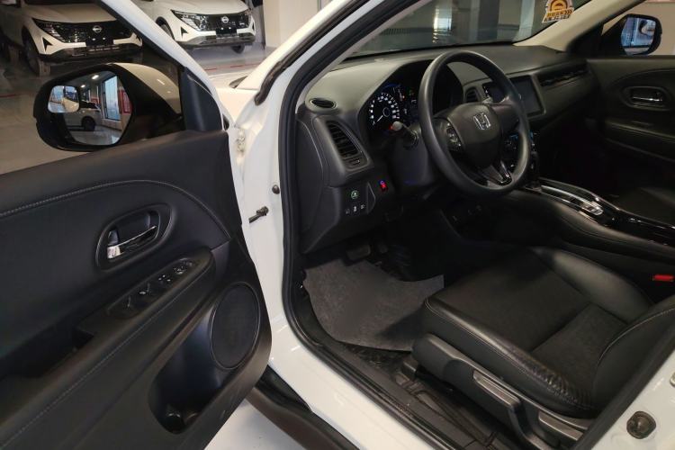 Used Honda Vezel 2019 1.5L CVT Luxury Model China V Driver Seat