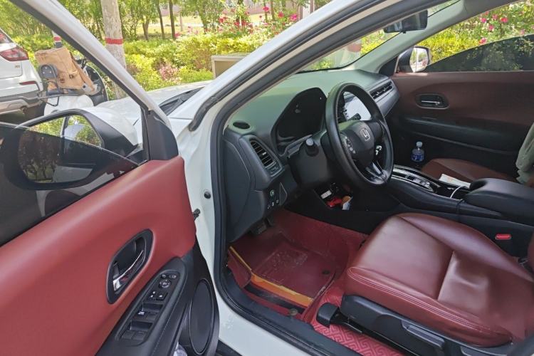 Used Honda Vezel 2019 220 TURBO CVT Elite Edition China VI Driver Seat