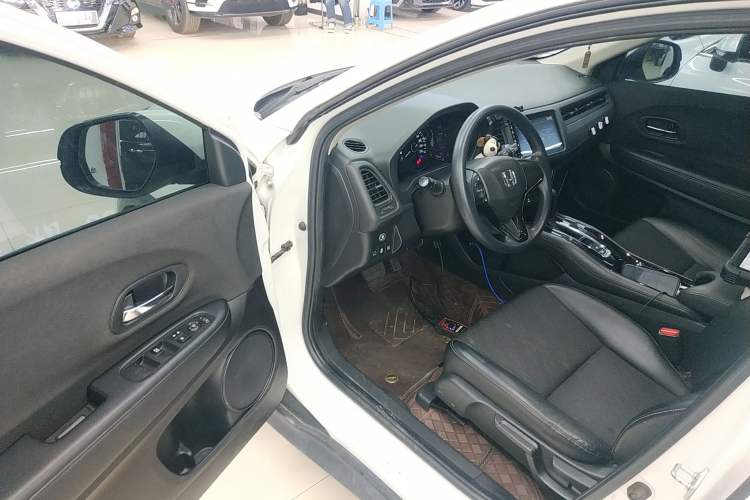 Used Honda Vezel 2019 1.5L CVT Pioneer Edition China VI Driver Seat