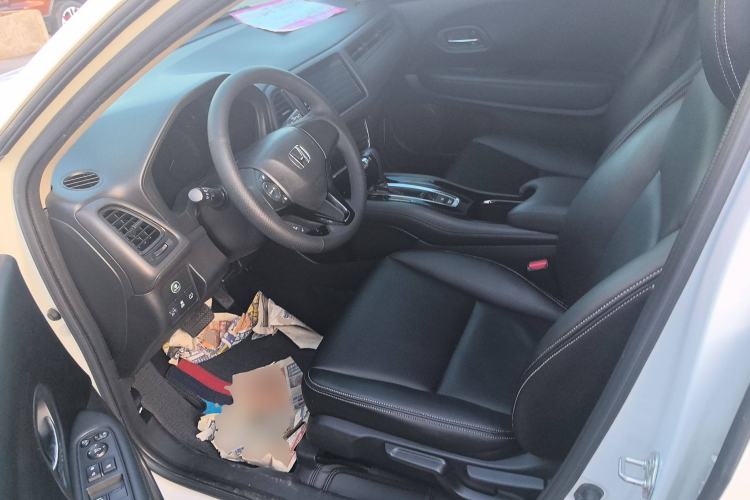 Used Honda Vezel 2019 220 TURBO CVT Elite Edition China VI Driver Seat