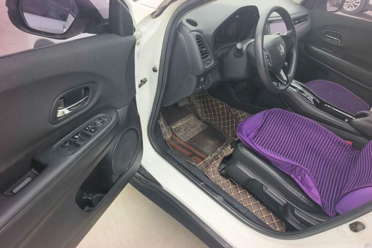 Used Honda Vezel 2019 1.5L CVT Pioneer Edition China VI Driver Seat