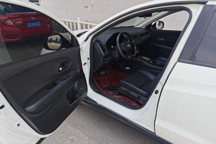 Used Honda Vezel 2019 1.5L CVT Pioneer Edition China VI Driver Seat