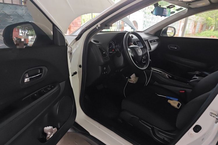 Used Honda Vezel 2019 220 TURBO CVT Elite Edition China VI Driver Seat
