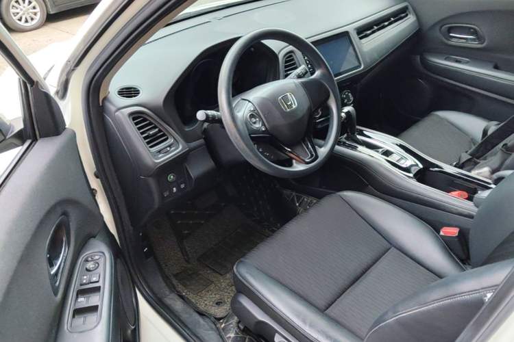 Used Honda Vezel 2019 1.5L CVT Pioneer Edition China V Driver Seat