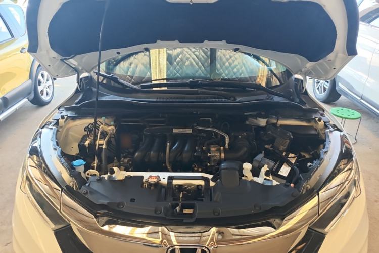 Used Honda Vezel 2019 1.5L CVT Pioneer Edition China VI Engine Bay