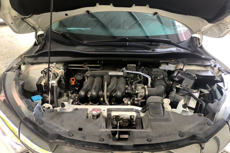 Used Honda Vezel 2019 1.5L CVT Luxury Model China V Engine Bay