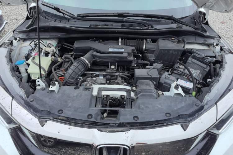 Used Honda Vezel 2019 220 TURBO CVT Elite Edition China VI Engine Bay