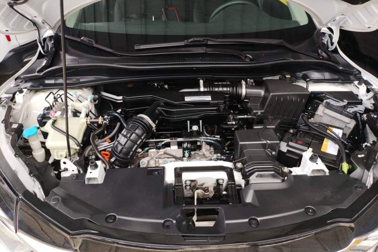 Used Honda Vezel 2019 220 TURBO CVT Luxury Edition China VI Engine Bay