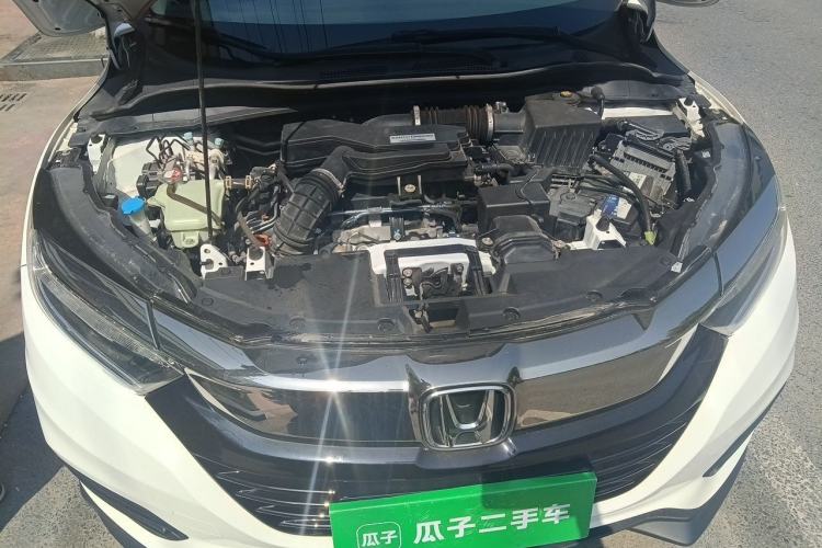 Used Honda Vezel 2019 220 TURBO CVT Luxury Edition China VI Engine Bay