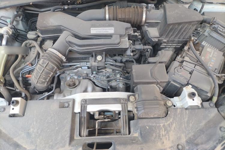 Used Honda Vezel 2019 220 TURBO CVT Elite Edition China VI Engine Bay