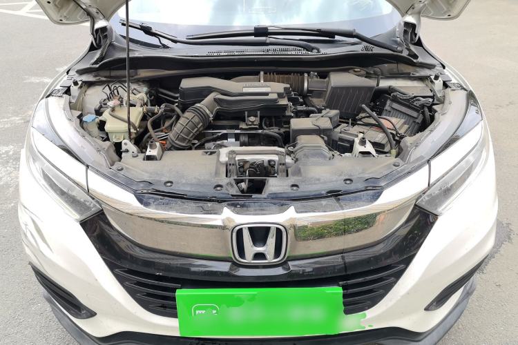 Used Honda Vezel 2019 220 TURBO CVT Luxury Edition China VI Engine Bay