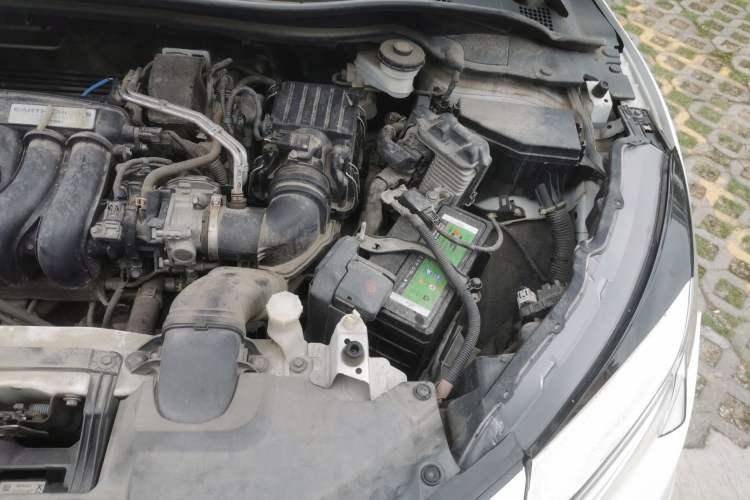 Used Honda Vezel 2019 1.5L CVT Pioneer Edition China VI Engine Bay Left