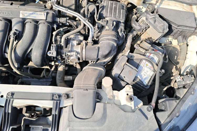 Used Honda Vezel 2019 1.5L CVT Pioneer Edition China VI Engine Bay Left