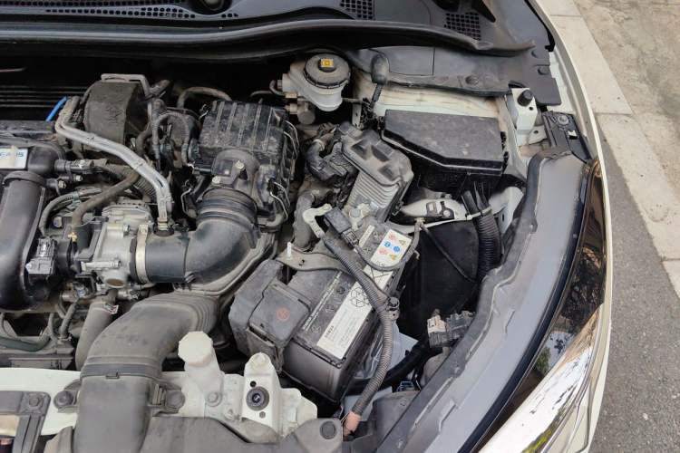 Used Honda Vezel 2019 1.5L CVT Pioneer Edition China VI Engine Bay Left