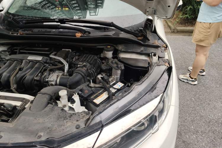 Used Honda Vezel 2019 1.5L CVT Pioneer Edition China VI Engine Bay Left