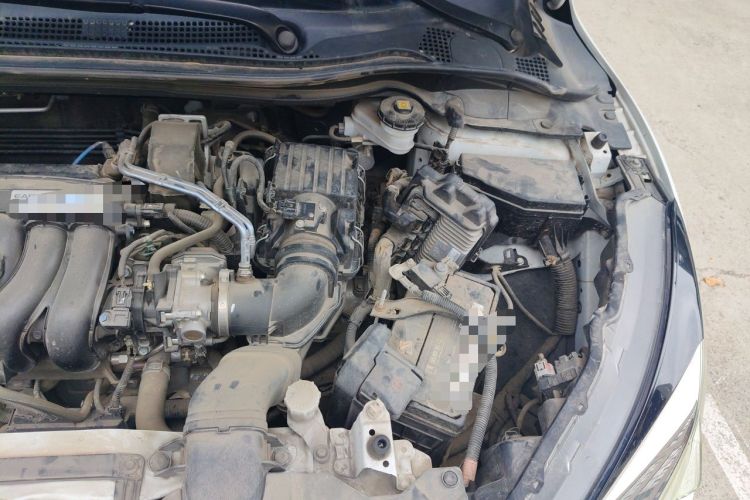 Used Honda Vezel 2019 1.5L CVT Pioneer Edition China VI Engine Bay Left