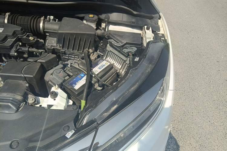 Used Honda Vezel 2019 220 TURBO CVT Luxury Edition China VI Engine Bay Left